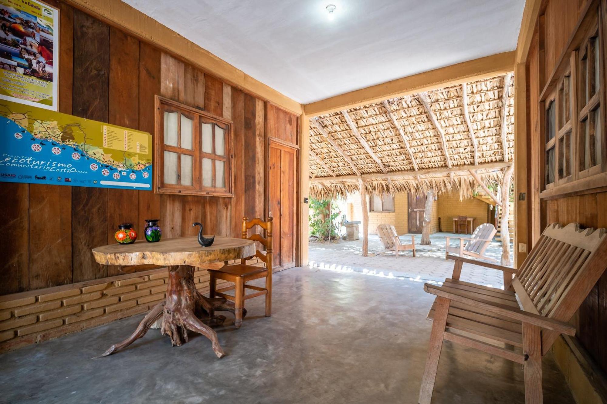 Oyo Cabanas Abril, Mazunte Exterior foto